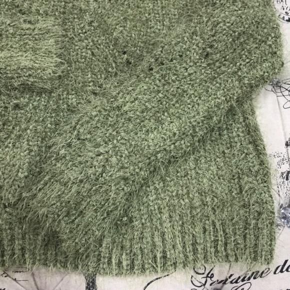 ALL IN FAVOR Mock Neck Long Sleeve Knit Sweater - Picture 3 of 7